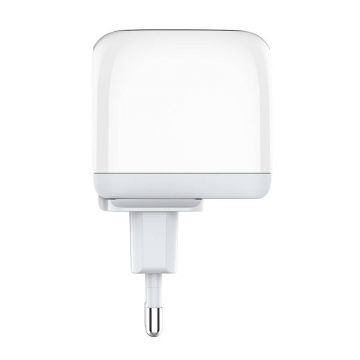 LDNIO A2522C Charger: Fast Charging, Compact, LED Display
